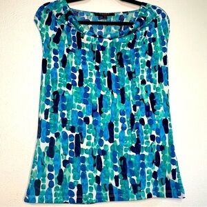 Kasper blue/aqua/white scoop neck, sleeveless top. Sz M. Preowned.